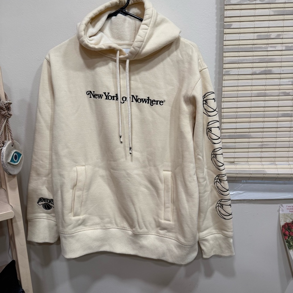 Knicks NYON Hoodie